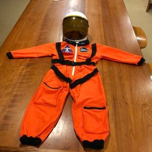 Kids spacesuit and helmet about size 4-5